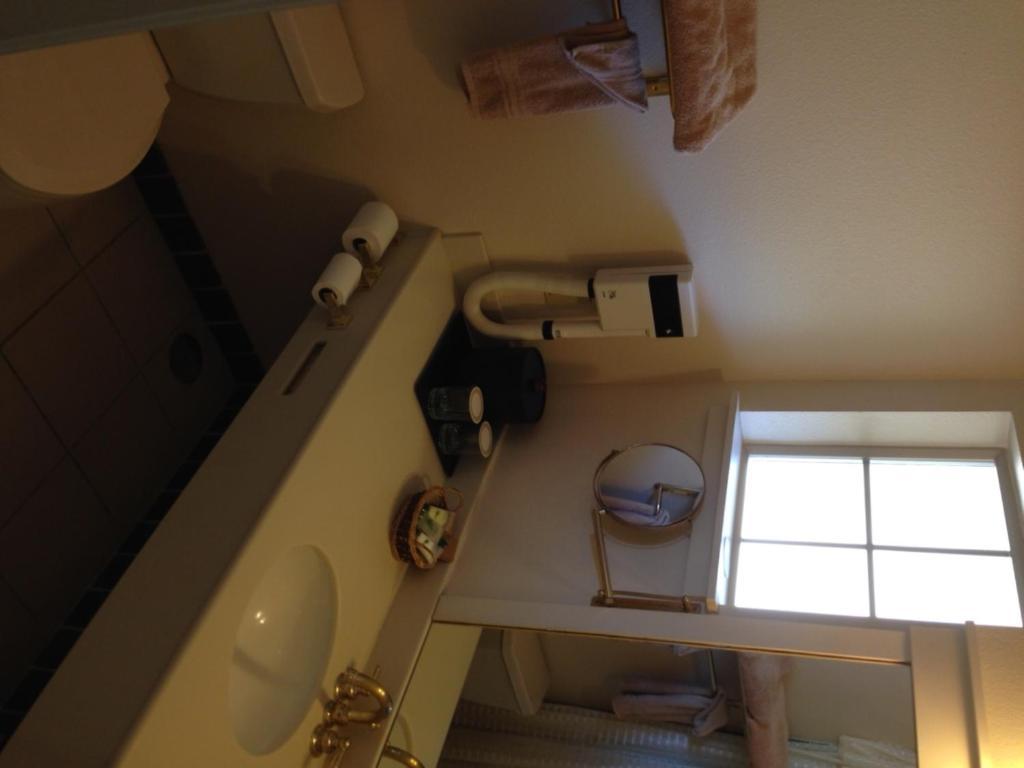 Fairfax Inn サンラファエル 部屋 写真